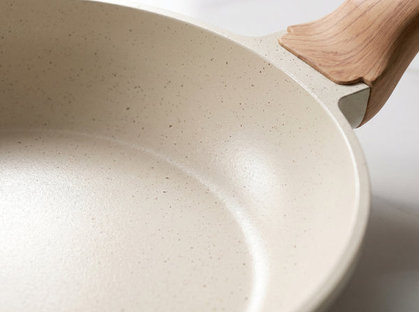 Food-grade materials for easy cooking and cleaning